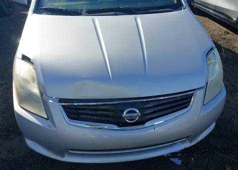 2011 Nissan Sentra 2.0S z USA, uszkodzony, nr VIN 3N1AB6AP3BL640239